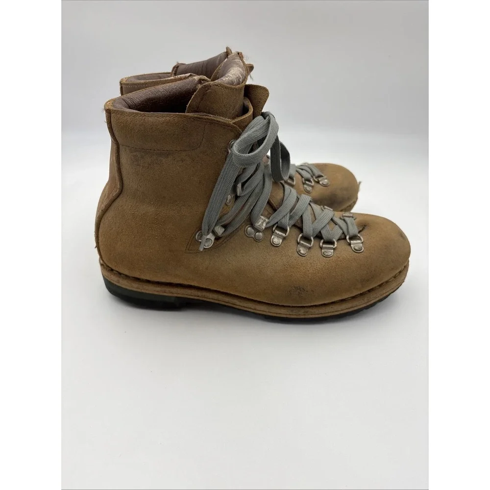 Vintage Mountaineering Hiking Boots Suede Men's Size 10 Brown